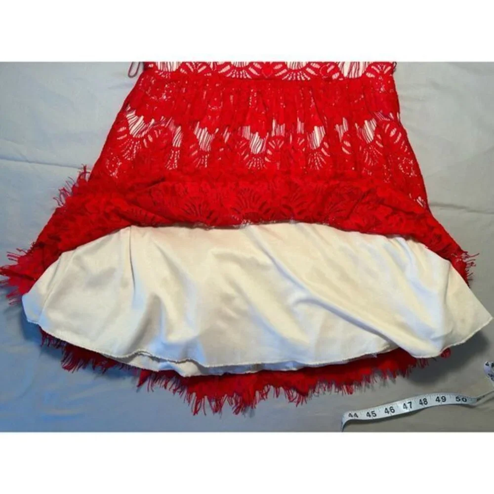 Juniors Red Lace Strapless Mini Dress‎ Lined Tulle  Size 9/10 Homecoming Party